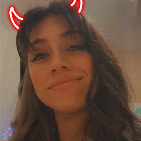 Meet your Posher, Kimberly - Picture 1 of 1